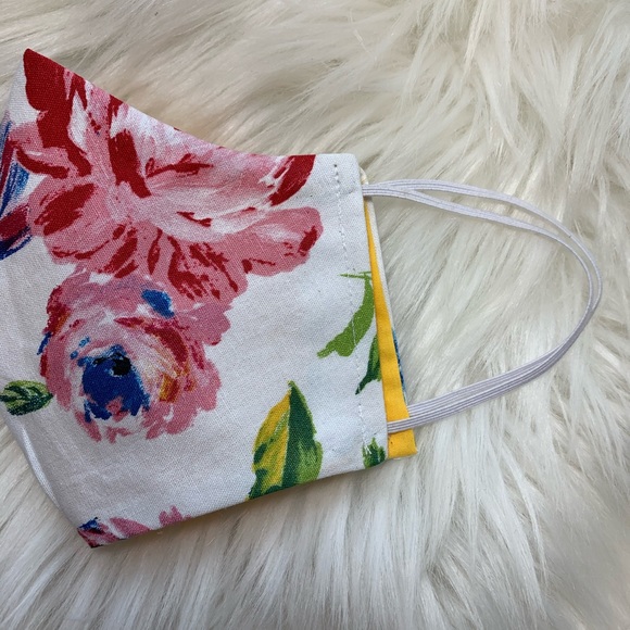 ❌OUT OF STOCK ❌Women’s face mask flower - Picture 4 of 4